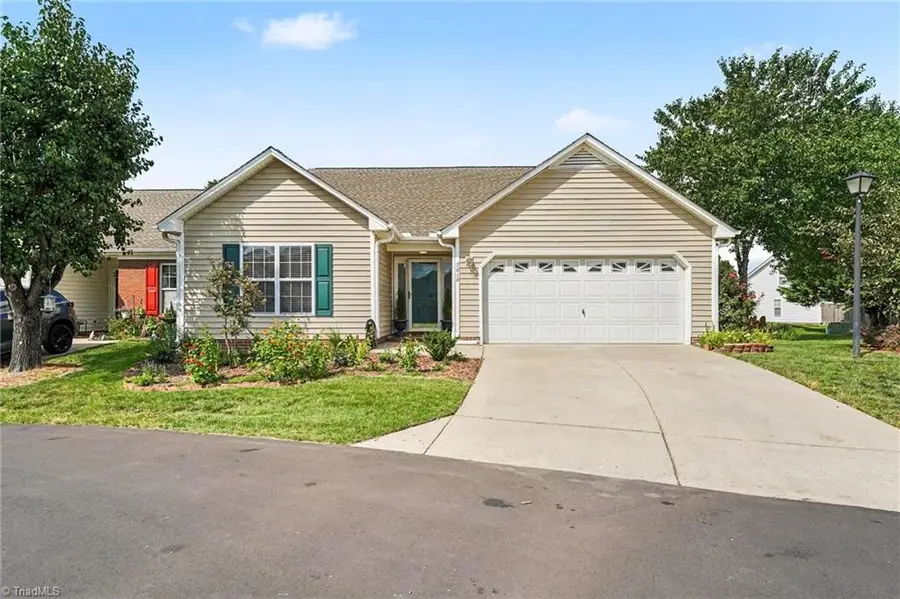 3616 Grandway Circle, Greensboro, NC 27409 - #2