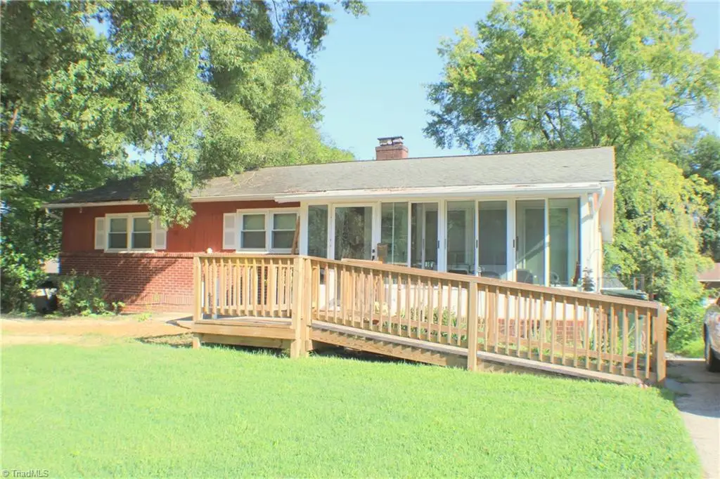 340 Marion Street, Mount Airy, NC 27030 - #1