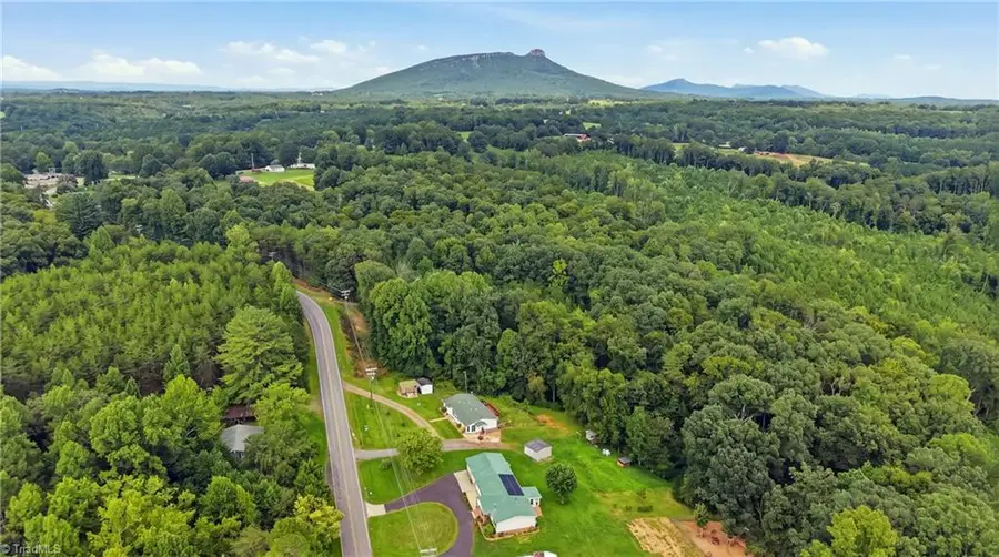 3028 Quaker Church Road, Pinnacle, NC 27043 - #3