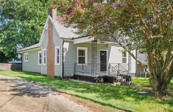 2335 Greenway Avenue Nw, Winston-Salem, NC 27105