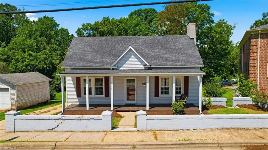 1115 Trogdon Street, North Wilkesboro, NC 28659 - #2