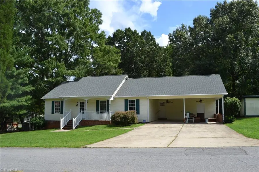 405 Puzak Lane, Madison, NC 27025 - #2
