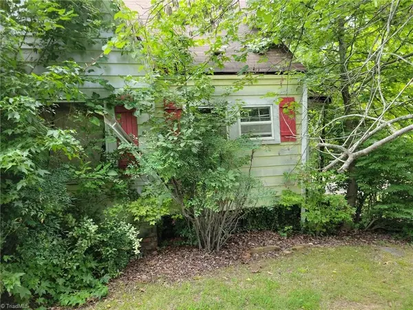 2113 Little Avenue, High Point, NC 27260