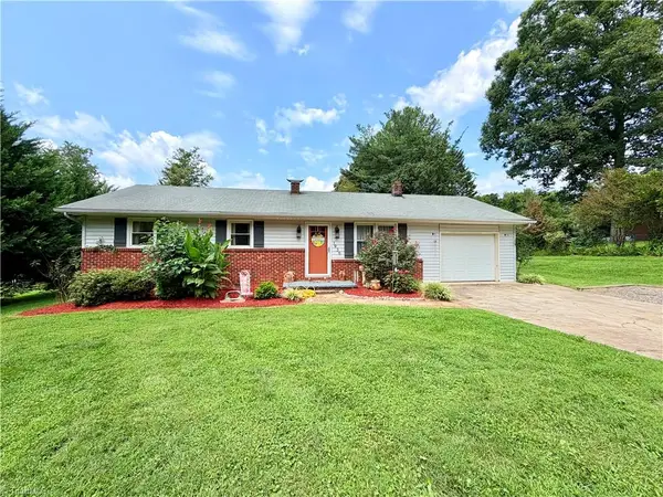 1936 Fairplains Road, North Wilkesboro, NC 28659