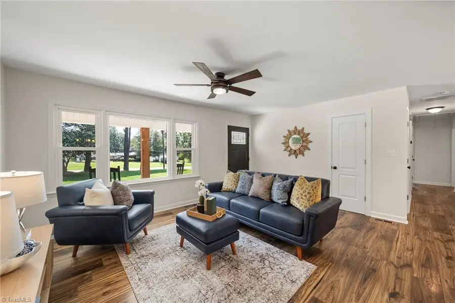 108 Nc Highway 62 W, Greensboro, NC 27406 - #3