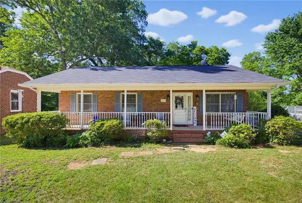515 W Decatur Street, Madison, NC 27025