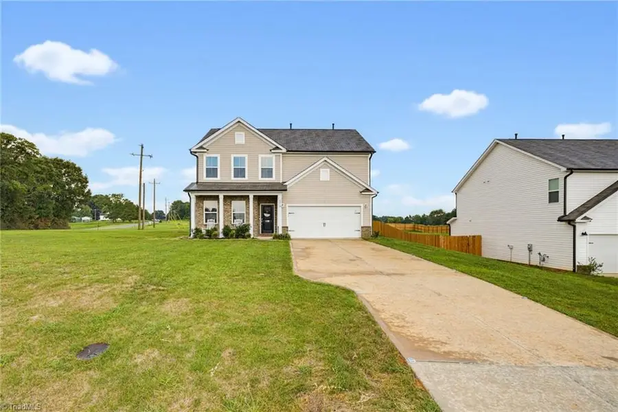 4210 Barrow Farm Road, Kernersville, NC 27284 - #2