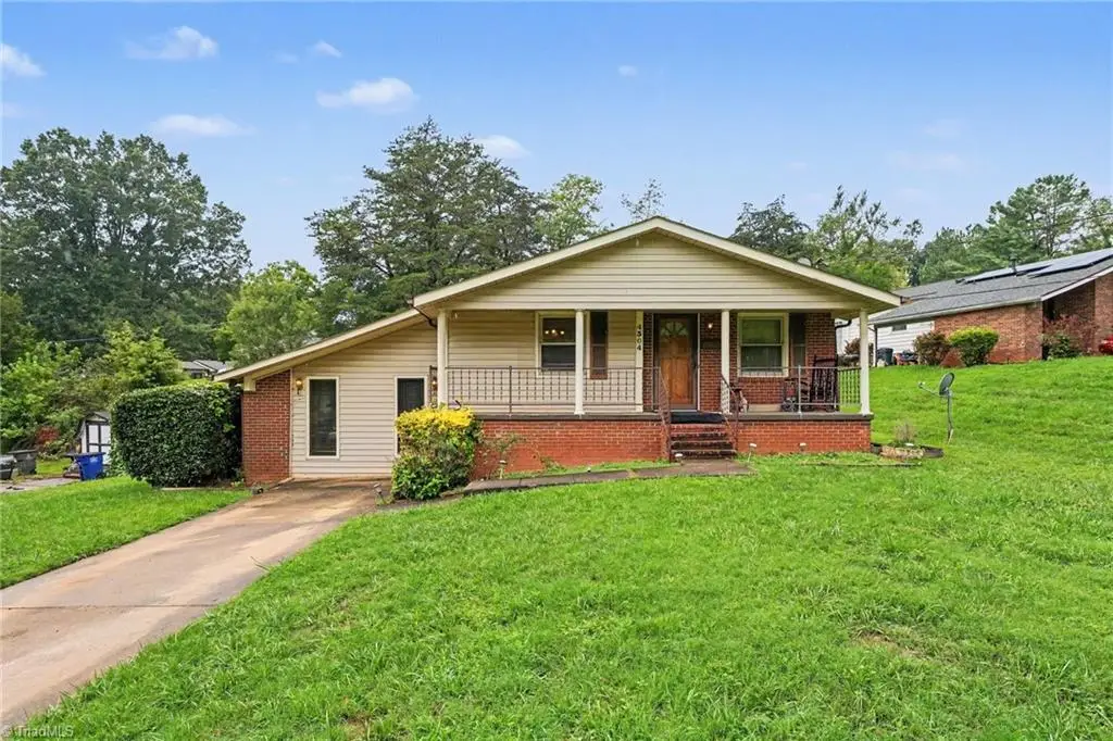 4304 Jasmin Court, Winston Salem, NC 27105 - #1
