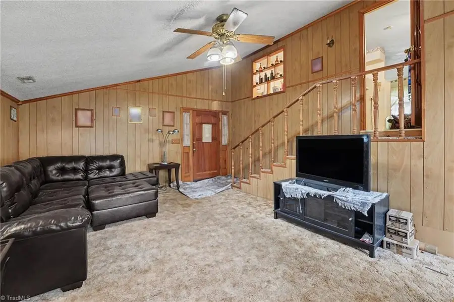 4304 Jasmin Court, Winston Salem, NC 27105 - #3