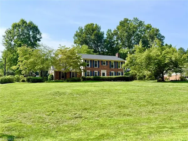 1301 Woodbrook Drive, Kernersville, NC 27284