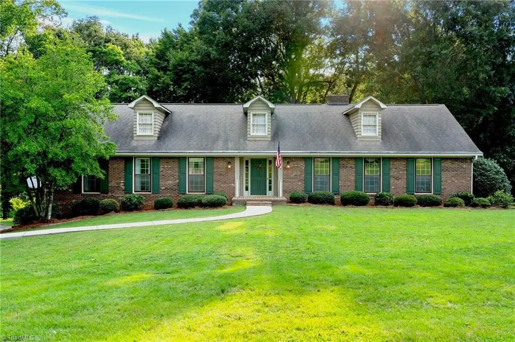 3440 Dixiana Lane, Pfafftown, NC 27040 - #1