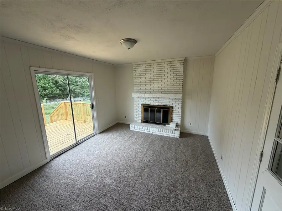 140 Joyce Drive, Midway, NC 27107 - #3