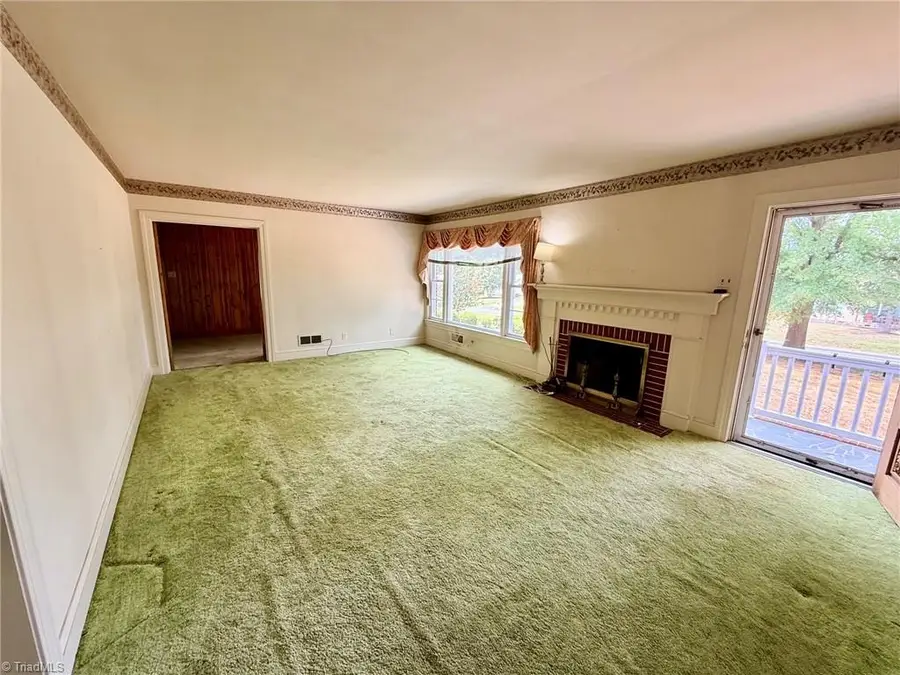 1928 South Avenue, Eden, NC 27288 - #2