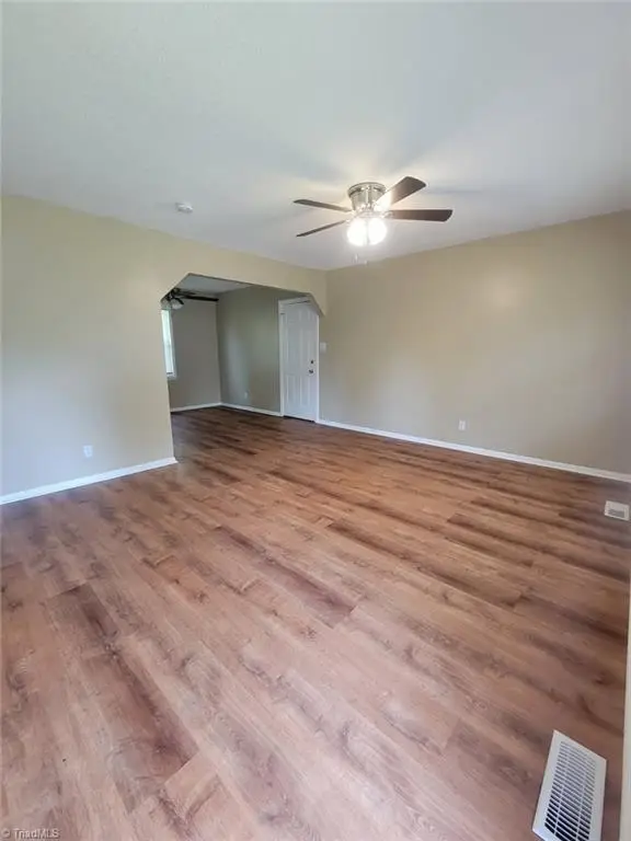 3878 Pembrooke Road, Winston Salem, NC 27106 - #2
