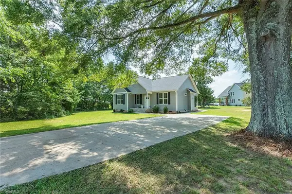 1834 Tall Pines Road, Lexington, NC 27295