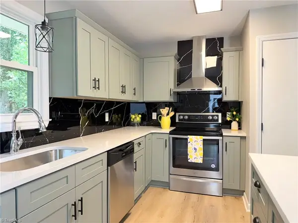 1702 Cedrow Drive, High Point, NC 27260