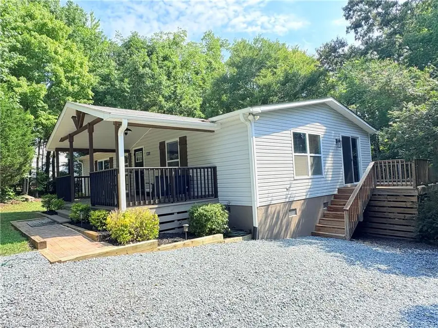 1331 Lynndale Drive, Vienna, NC 27106 - #2