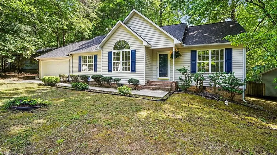 85 Lowery Drive, Thomasville, NC 27360 - #3