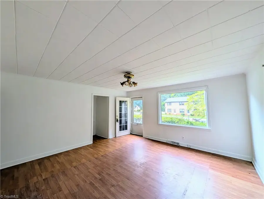 1514 Glenside Drive, Greensboro, NC 27405 - #3