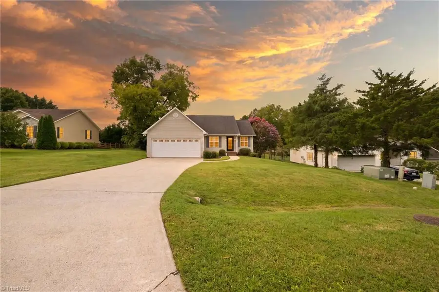 153 Cloister Drive, Mocksville, NC 27028 - #2