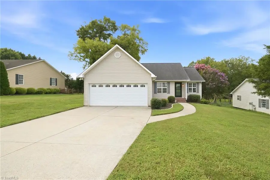 153 Cloister Drive, Mocksville, NC 27028 - #3