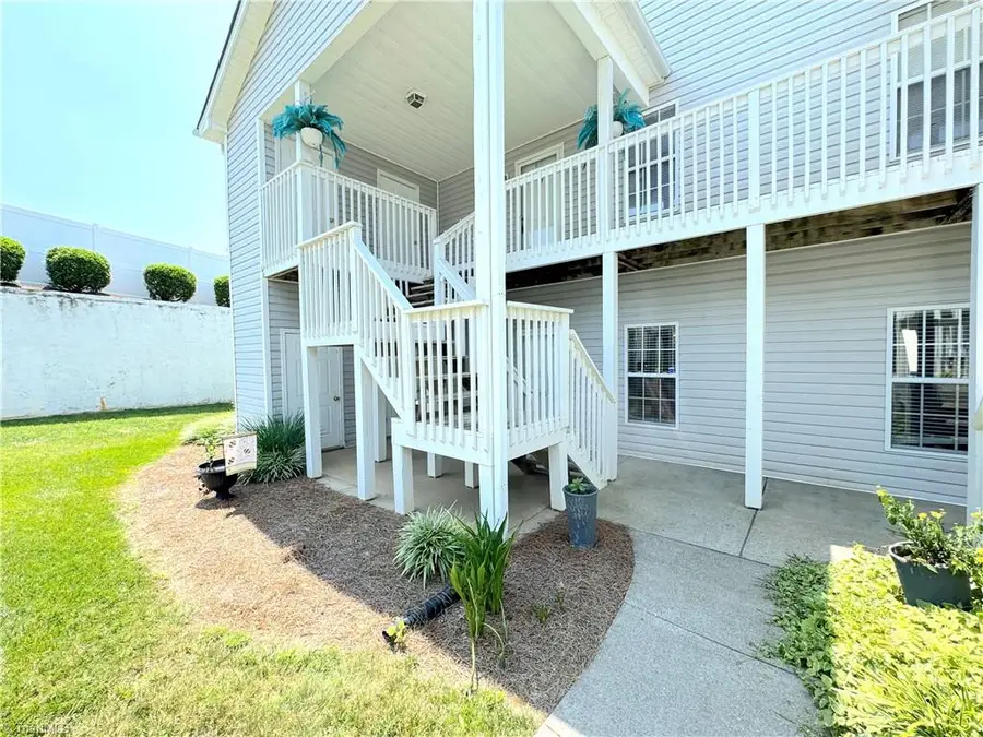 7404 Riverview Knoll Court, Clemmons, NC 27012 - #2