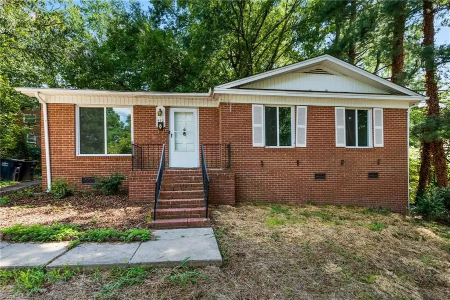410 Parkwood Avenue, Winston Salem, NC 27105 - #2