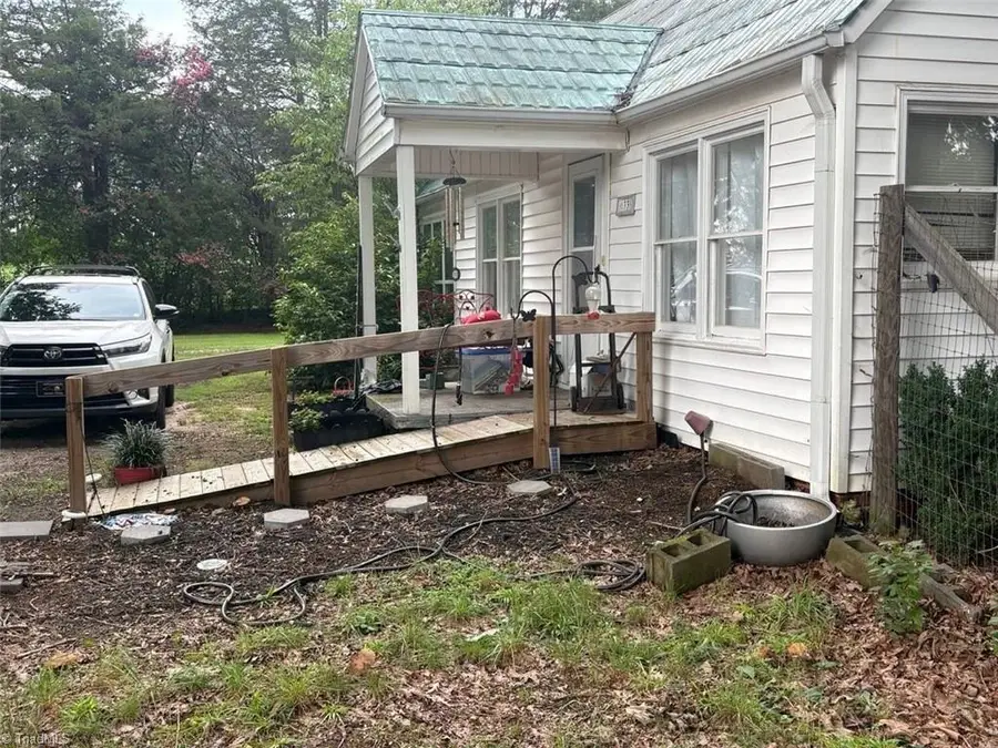633 Cherry Hill Road, Mocksville, NC 27028 - #2