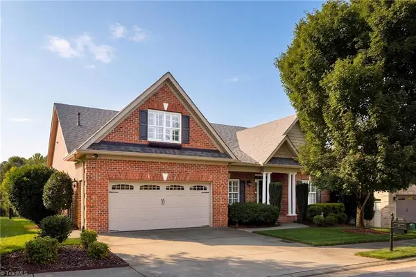 2004 Muirfield Place, Clemmons, NC 27012