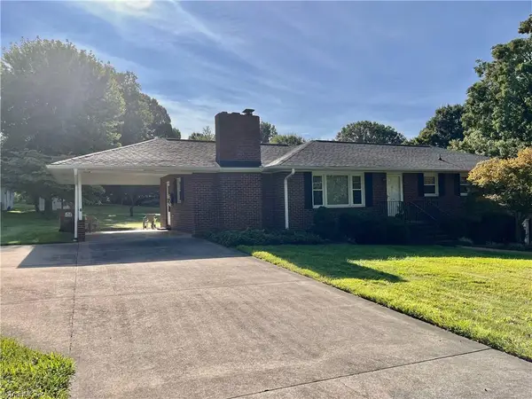 364 Woods Lane, Winston-Salem, NC 27107