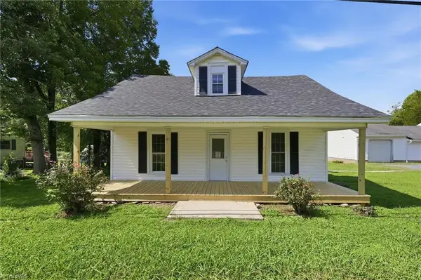 387 New Salem Road, Randleman, NC 27317