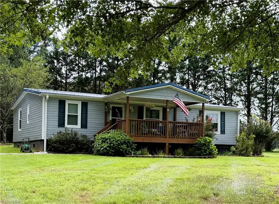 1094 Traphill Union Road, Traphill, NC 28685 - #2