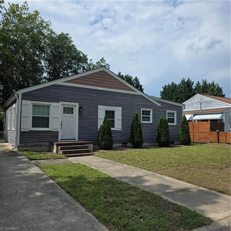 1529 Summit Avenue, Greensboro, NC 27405 - #1