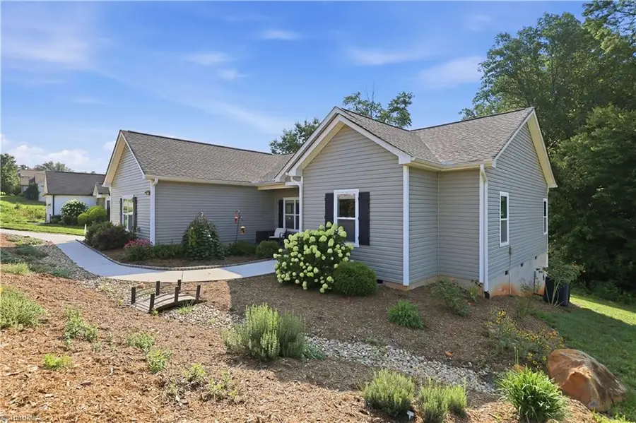 5629 Crooked Oak Drive, Summerfield, NC 27358 - #2