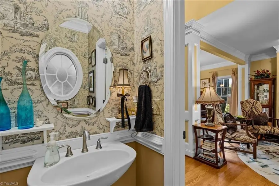 4 Windsor Castle Court, Greensboro, NC 27408 - #3