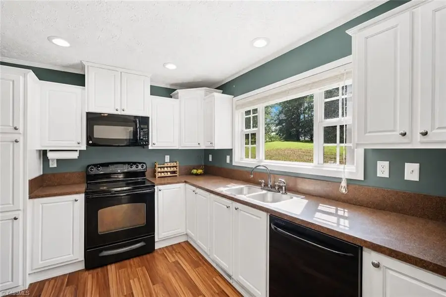 191 Beaver Farm Road, Lexington, NC 27295 - #3
