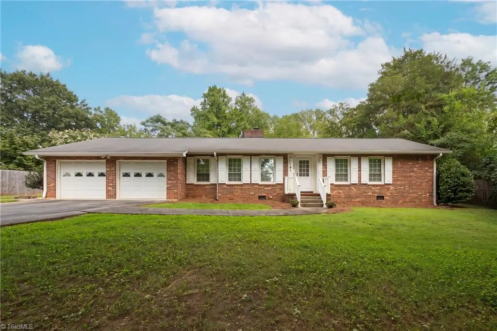 191 Monroe Street, Winston Salem, NC 27104 - #1