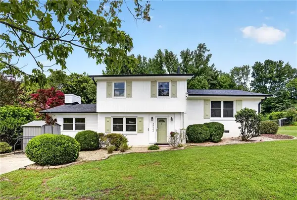 5722 Friendswood Drive, Greensboro, NC 27409