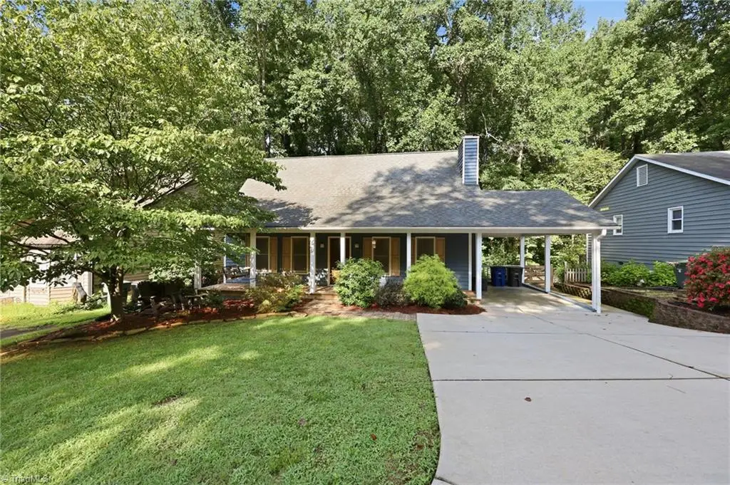 4957 Lochraven Drive, Winston Salem, NC 27104 - #1