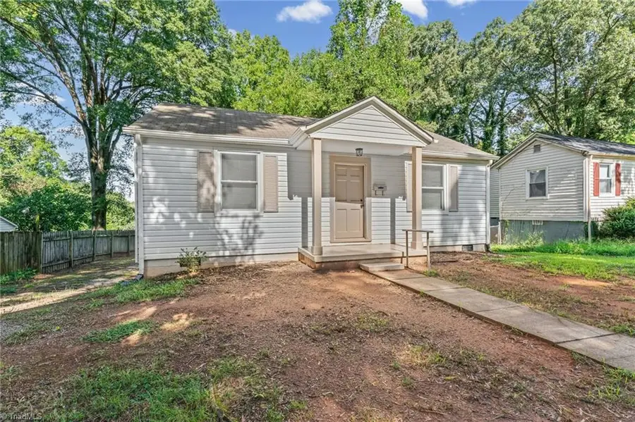 165 Edgewood Circle, Winston Salem, NC 27127 - #2