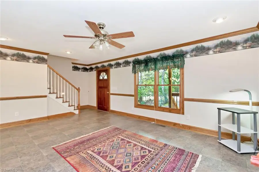 1050 Staghorn Road, Purlear, NC 28665 - #3