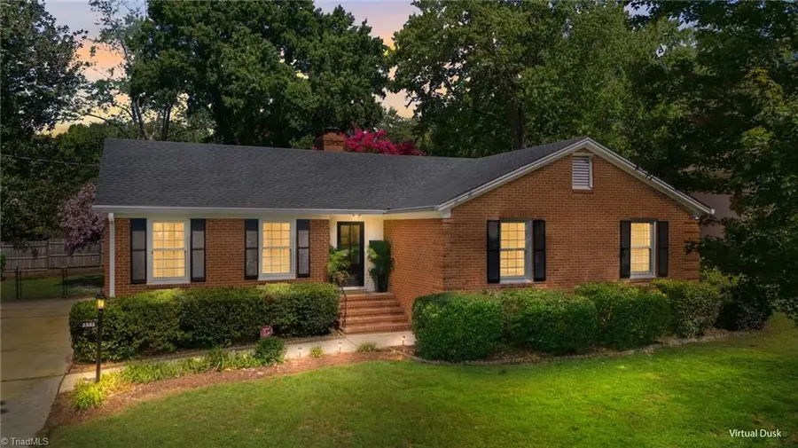 2302 Hathaway Drive, Greensboro, NC 27408 - #2