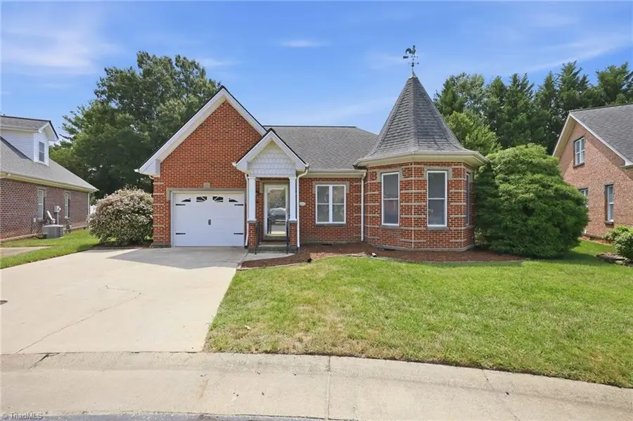 516 Leston Gilbert Drive, Kernersville, NC 27284 - #2