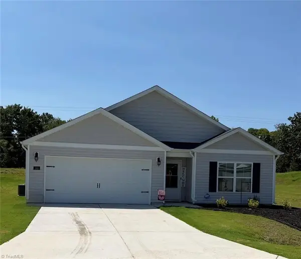 148 Birch Tree Way, Mayodan, NC 27027