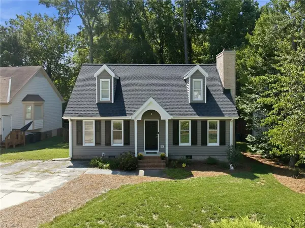 11 River Chase Court, Greensboro, NC 27407