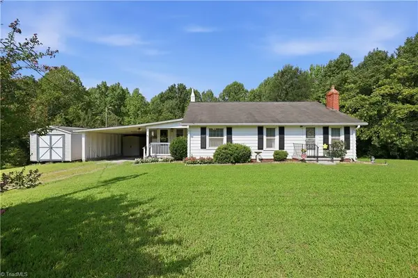 1816 Sechrest Circle, Archdale, NC 27263