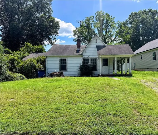 230 Crews Street, Winston-Salem, NC 27101
