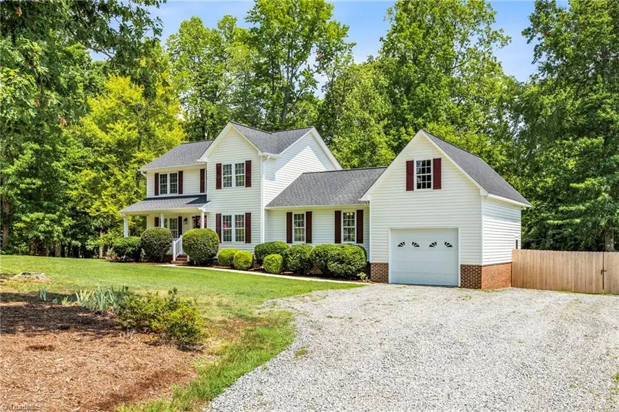 514 Beckenhill Drive, Julian, NC 27283 - #2