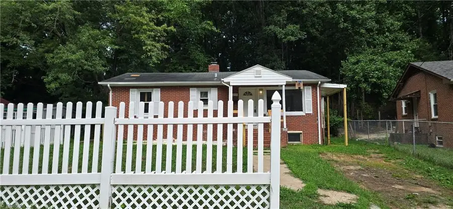 2219 Manchester Street, Winston Salem, NC 27105 - #2
