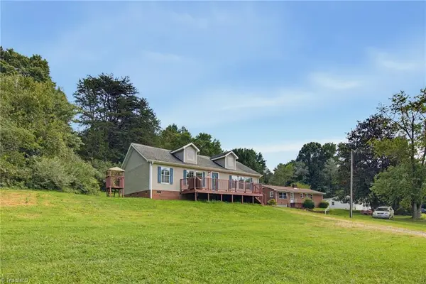 4889 Baux Mountain Road, Winston-Salem, NC 27105